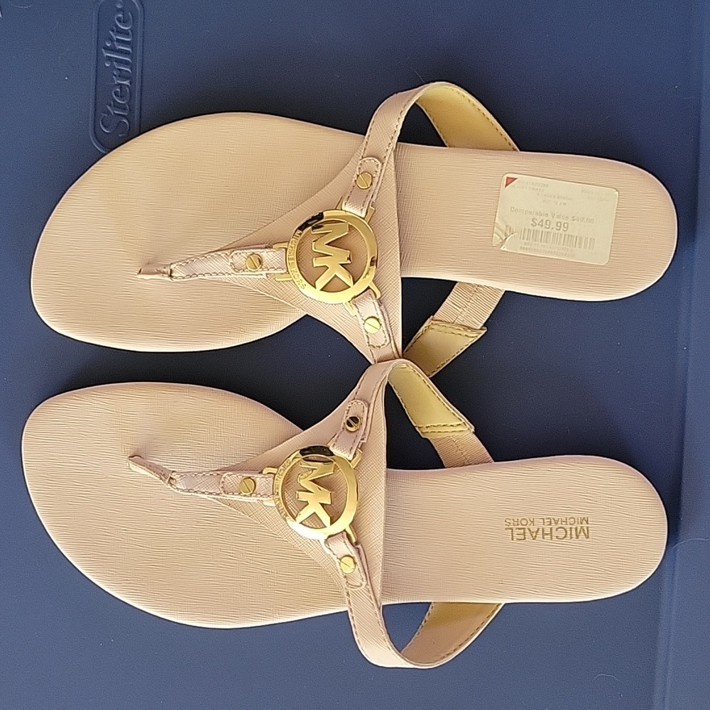 NWT Michael Kors Sandals